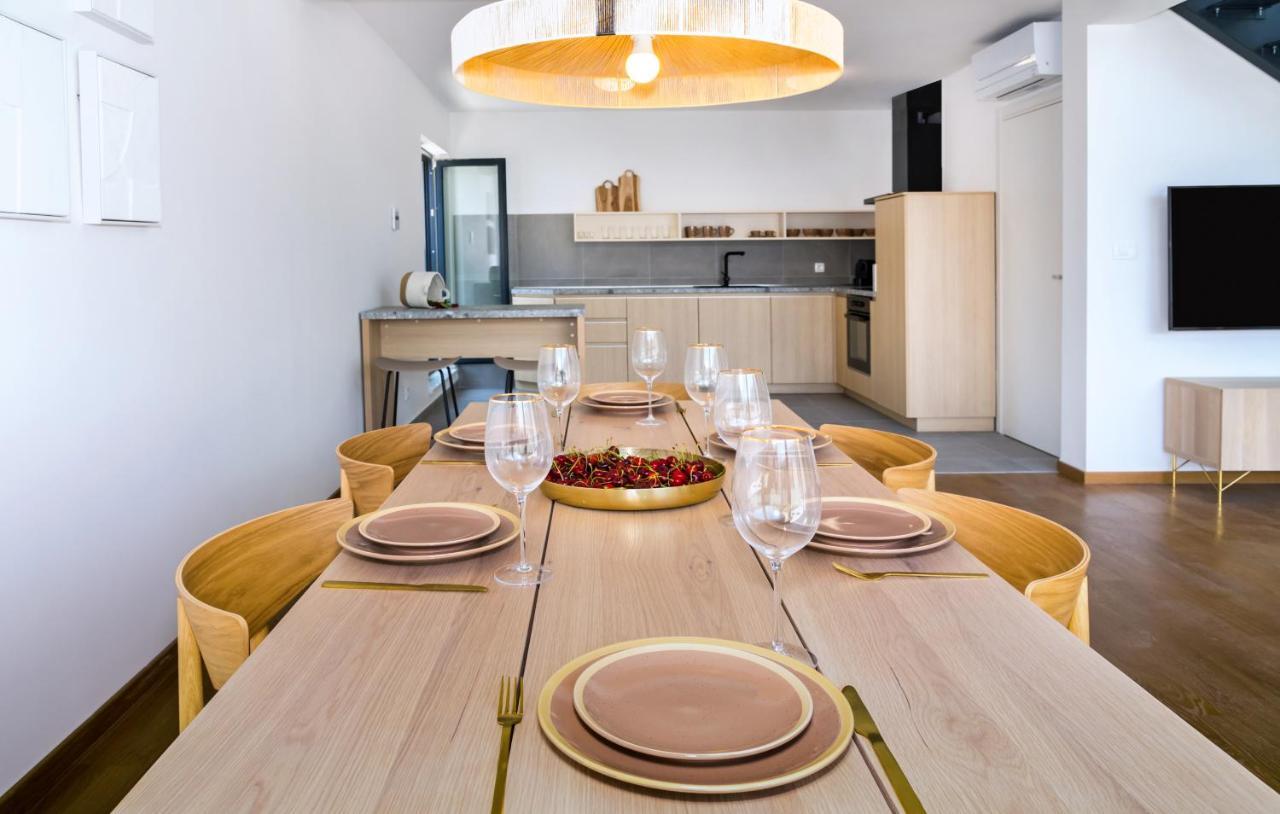 Rivus Apartments โอมิช ภายนอก รูปภาพ